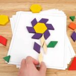 ahşap tangram puzzle ile yapılan çiçek