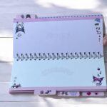 Kuromi Sekmeli Spiral Not Defteri - Kareli, Çizgili, Noktalı Defter ve Düz Sayfa Düzeni ile Çok Amaçlı Planlayıcı - Görsel 3