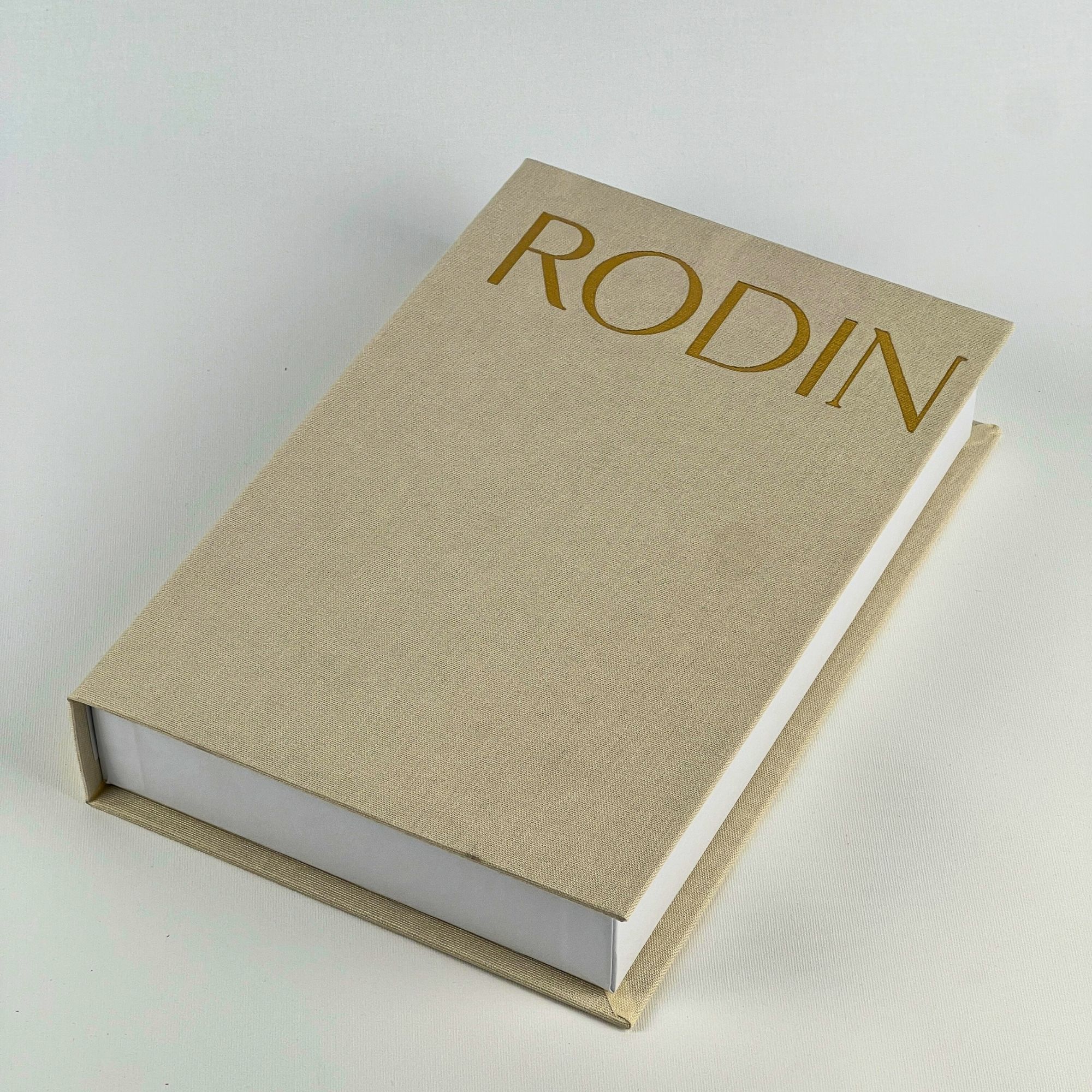 1-1779296003-1.jpg BAK GEL AL Premium Bez Kaplama Kitap Şeklinde Dekoratif Saklama Kutusu - RODİN - Görsel 1